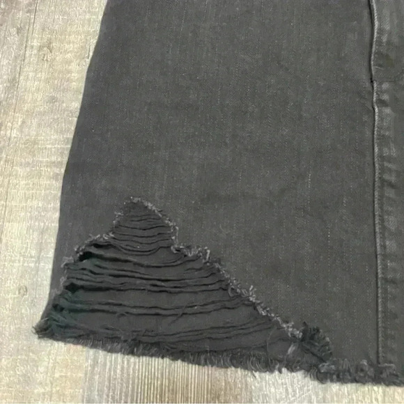 Women’s Hollister Jean distressed black skirt size 3 - Picture 2 of 7